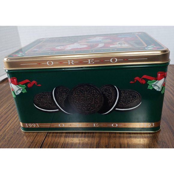 1993 Oreo Cookie Tin Green Unlock the Magic Christmas Morning Santa Tree Vintage - Picture 5 of 10